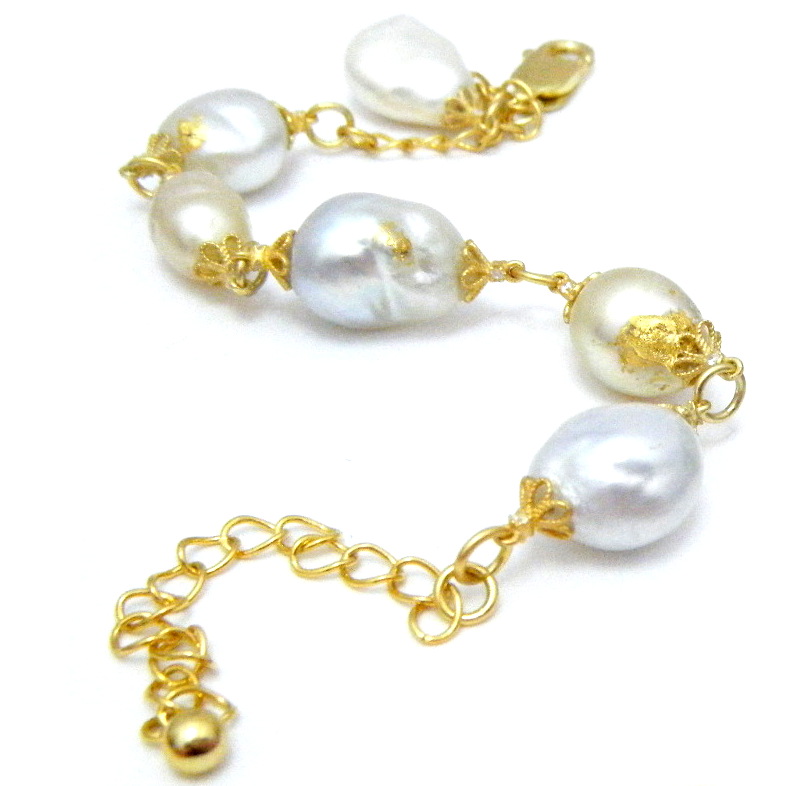 Kintsugi Collection White and Gold Baroque South Sea Pearl Brac